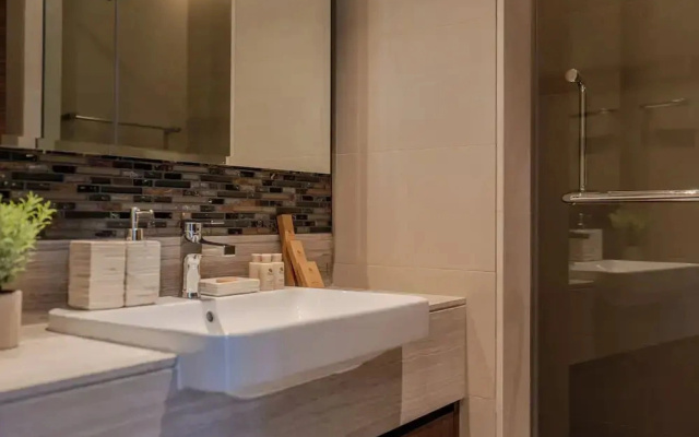 Imperial Avenue Residences - Downtown