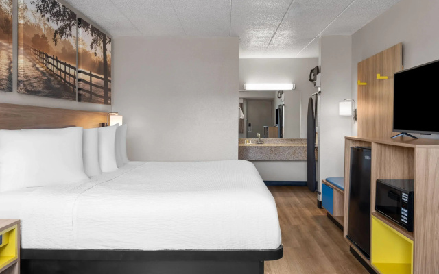 Days Inn by Wyndham Cloverdale Greencastle