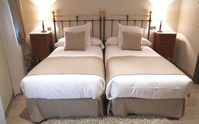 Le Petit Boutique Hotel - Adults Only