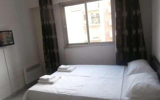 Studio Apartment Californie