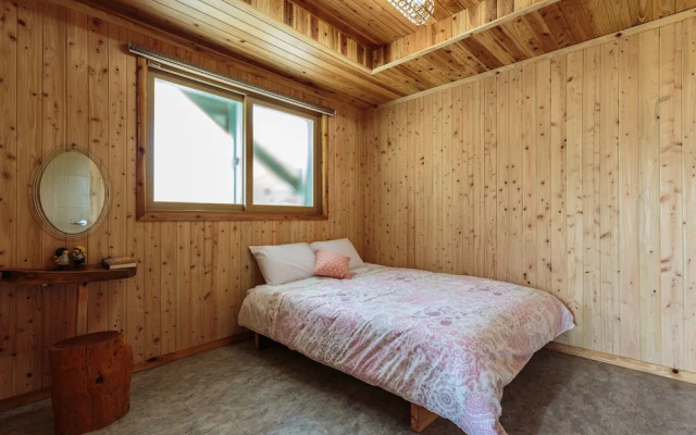 Gloryhill Pension