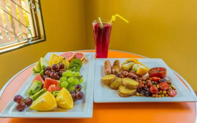 Shine Country Resort Hotel - Hostel