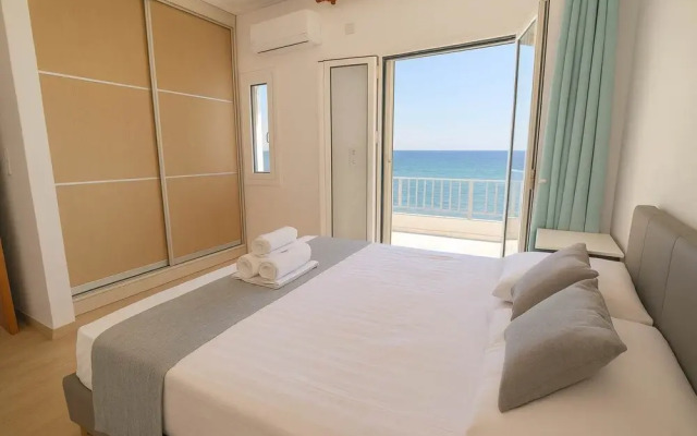 Beachfront Ela Luxury Stay With Jacuzzi Views