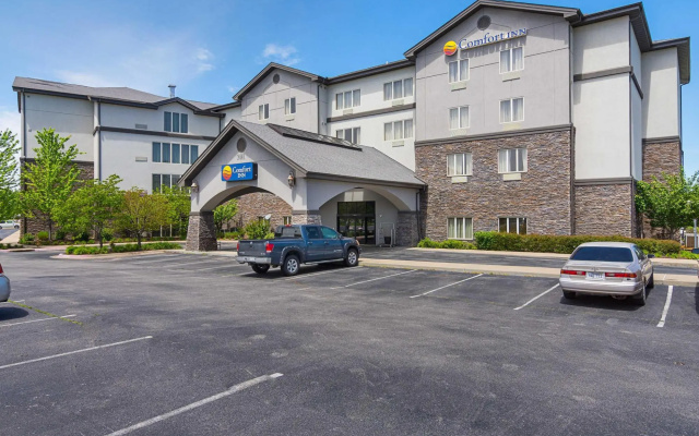Simmons Suites
