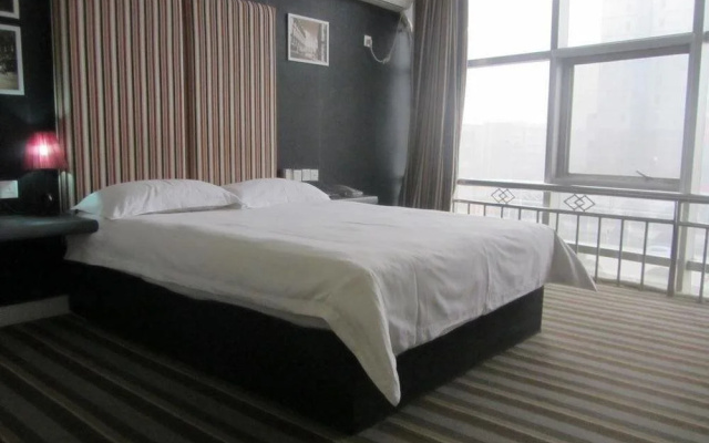 Zhongzhou Hotel (XingHe Road)