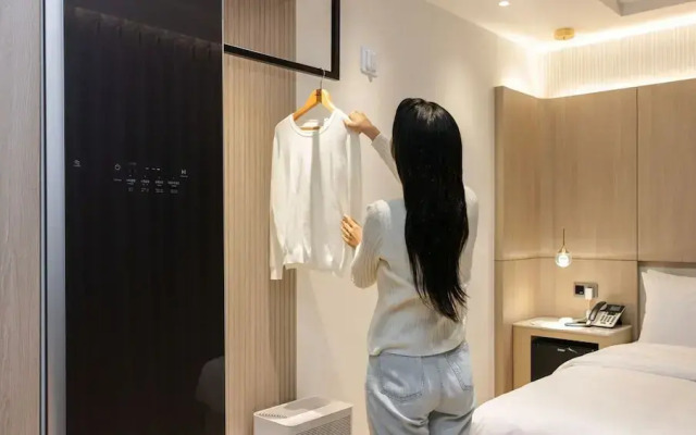 Hound Hotel Pohang Yeongildae