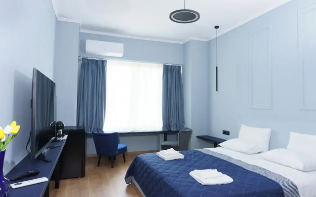Sani Deluxe Suite Home