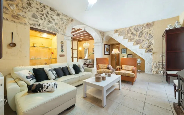 Ca Na Missa 10 - Villa With Private Pool In Llubi