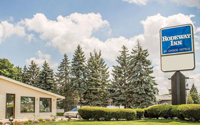 Rodeway Inn Findlay University Area