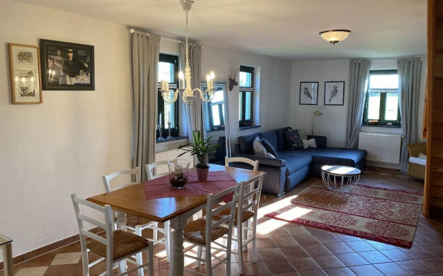 Schones Ferienhaus in Dargun mit Pool