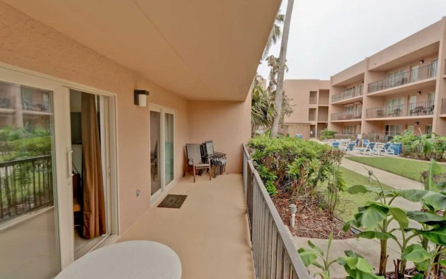 Beachview 110 2 Bedroom Condo by RedAwning
