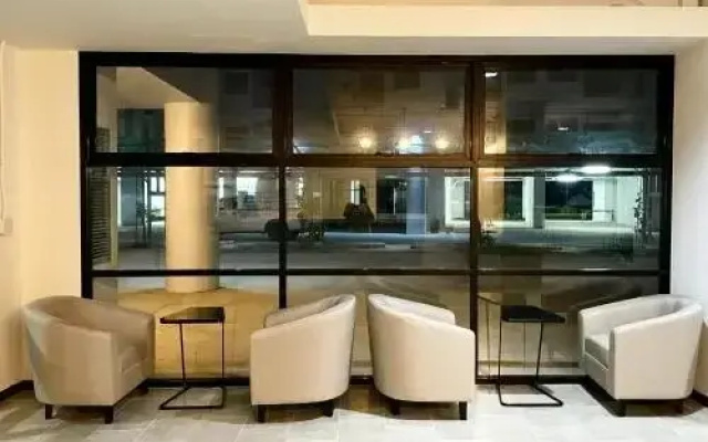 Siri Residence Bowin