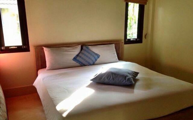 Отель Pulsawat Palm Resort Таиланд, Пак-Нам-Пран - отзывы, цены и фото номеров - забронировать отель Pulsawat Palm Resort онлайн вид на фасад