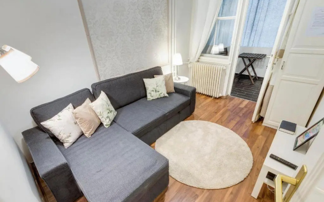 Dfive Apartments - Fashion Street