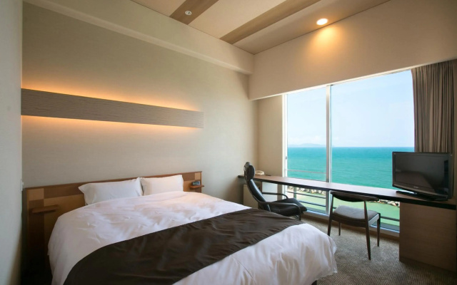 Kaike Seaside Hotel
