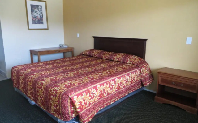 Del Playa Inn