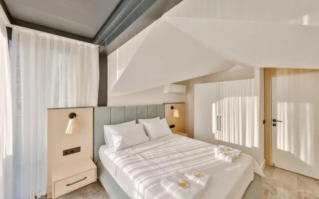 Отель Sole Suites