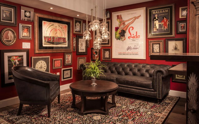 The Ivey's Hotel