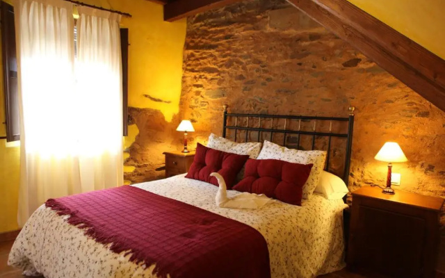 Apartamentos Rurales La Solana