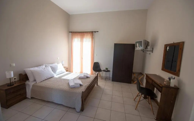 Nikolatos Apartments