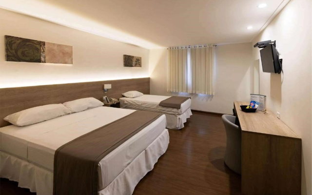 TRYP by Wyndham Varginha Cafe Royal