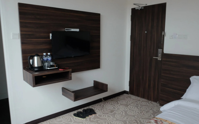Natol Hotel