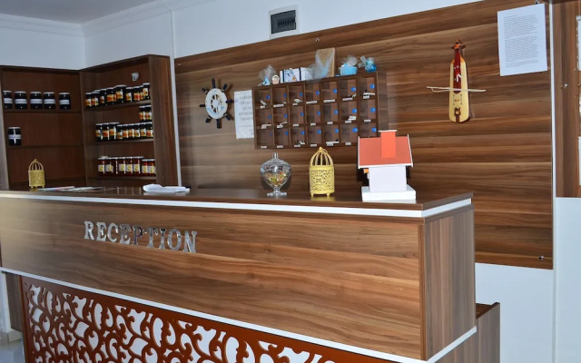 Defne Hotel