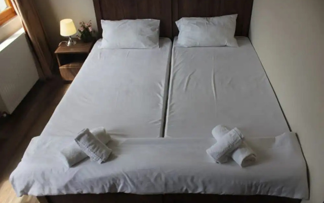 Diamond Georgia Hotel