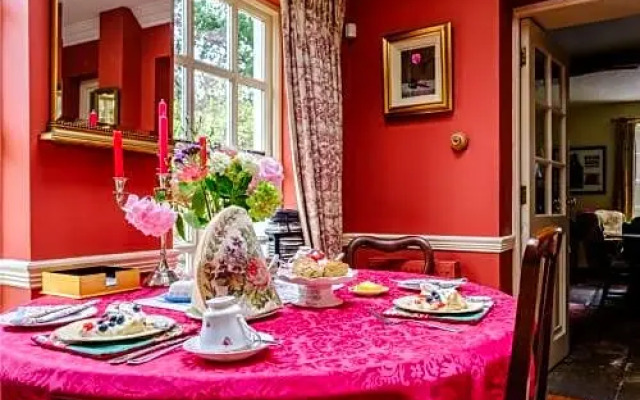 Brooklawn House Bed and Breakfast