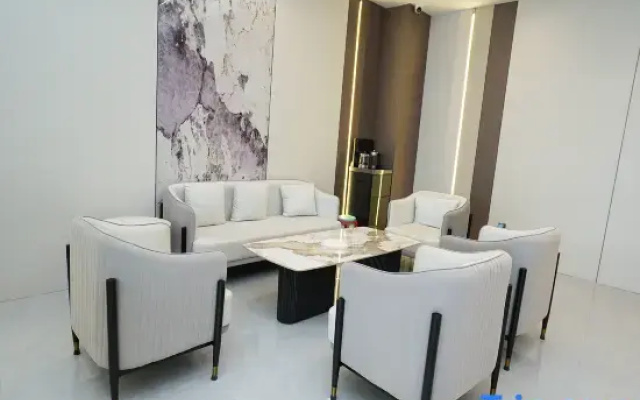 Wandong Hotel (Nandan Dongtian Jiuhai Scenic Area)