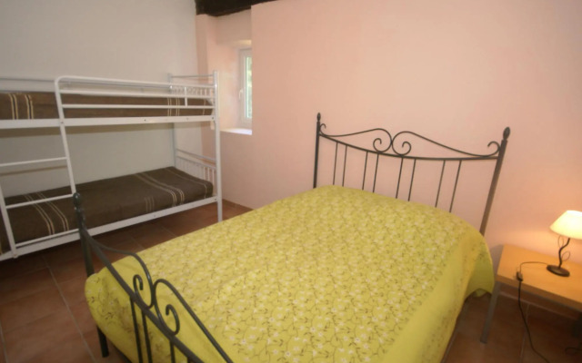 Hilltop Stay Near Beaulieu