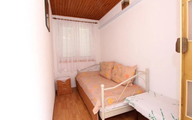 Apartment Stipe