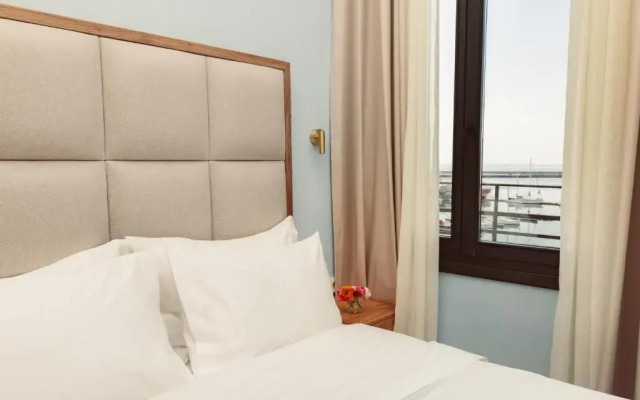 Epicure Suites