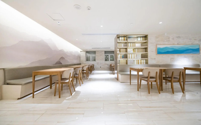 Ji Hotel Urumqi Railway Bureau Satellite Plaza