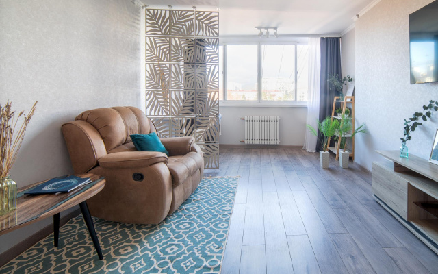 MyHome YourHome (МайХоум ЙоХоум) на улице Островского 67