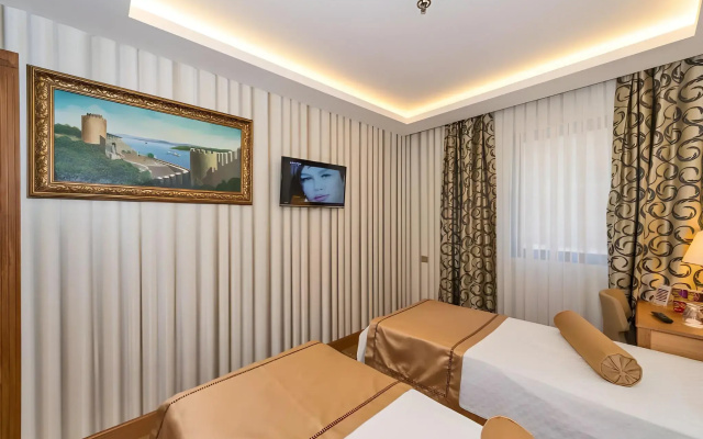 Aprilis Gold Hotel