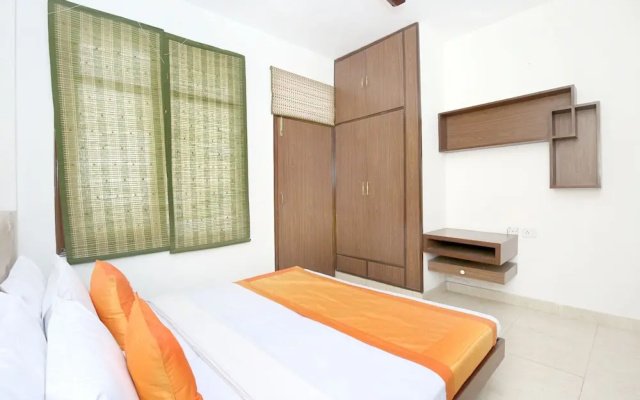OYO 10976 Home Cheerful 2BHK Scenic Barog