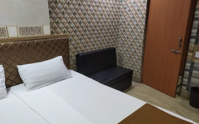 Hotel Sai Shradha