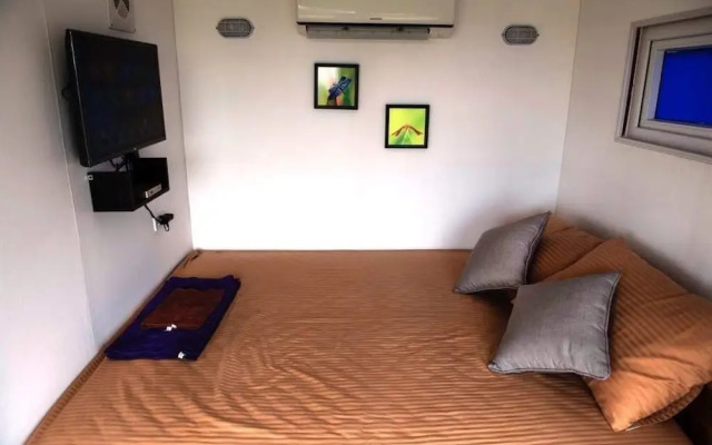 Mit Hilltop Homestay