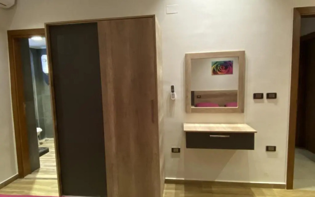 شاليه ارضى بجنيه مارينا ٥ تشطيب و فرش فندقي