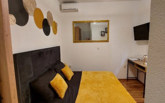 Rooms Argo