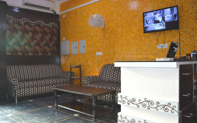 Hotel Priya