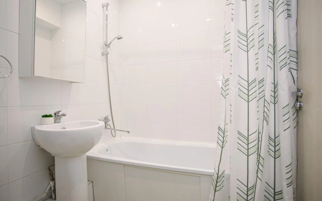 Uk Atmocfepa - Uyutnaya Studiya V Novom Zhk Komfopt Klacca Apartments