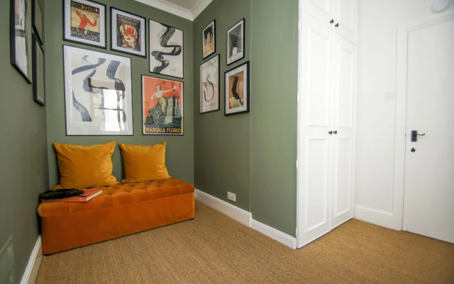 Waterloo Apartment