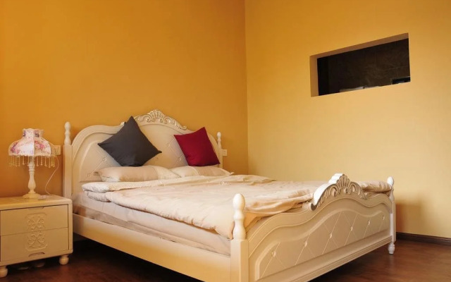 Dali Fairy Tale Boutique Hostel
