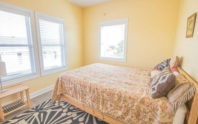 Sun Kissed 5 Bedroom Home by RedAwning