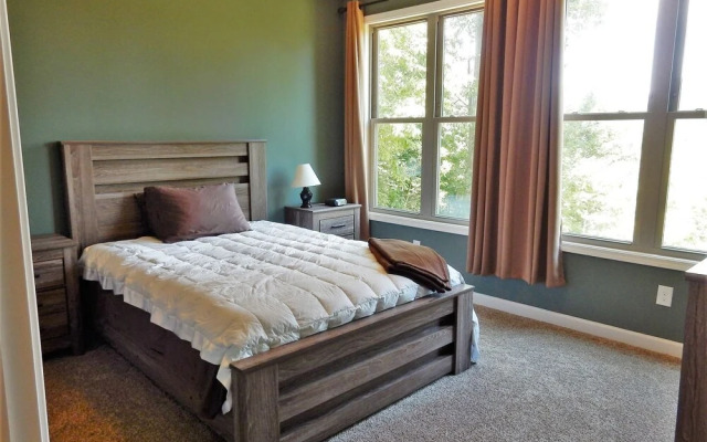 Ridgetop Landing - Carolina Properties Vacation Rentals
