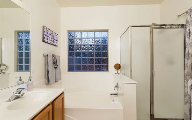 Hibiscus Haven 3 BR by Casago