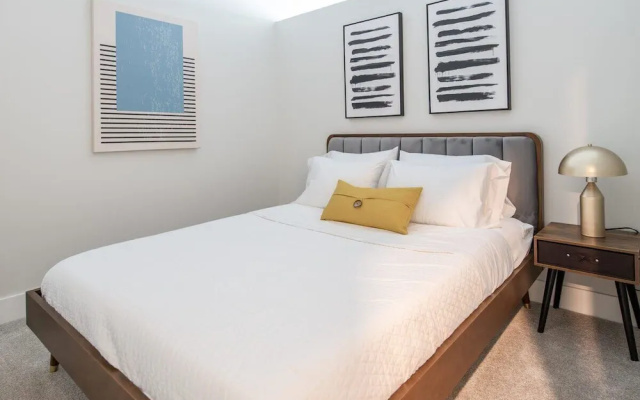 CozySuites Artistry Cincinnati