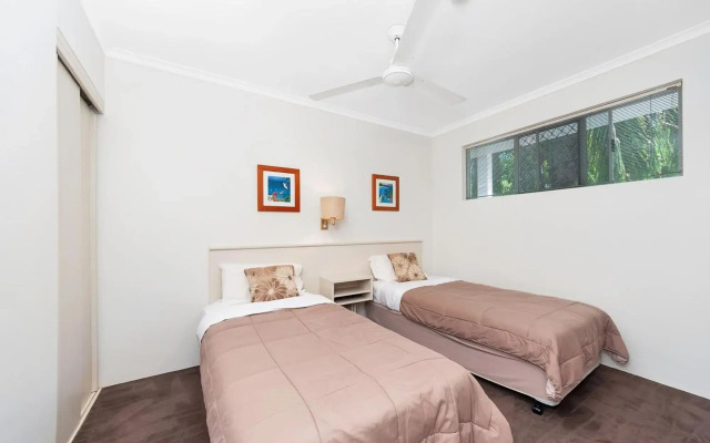 2 Bedroom Red Cowrie Apartment Palm Cove